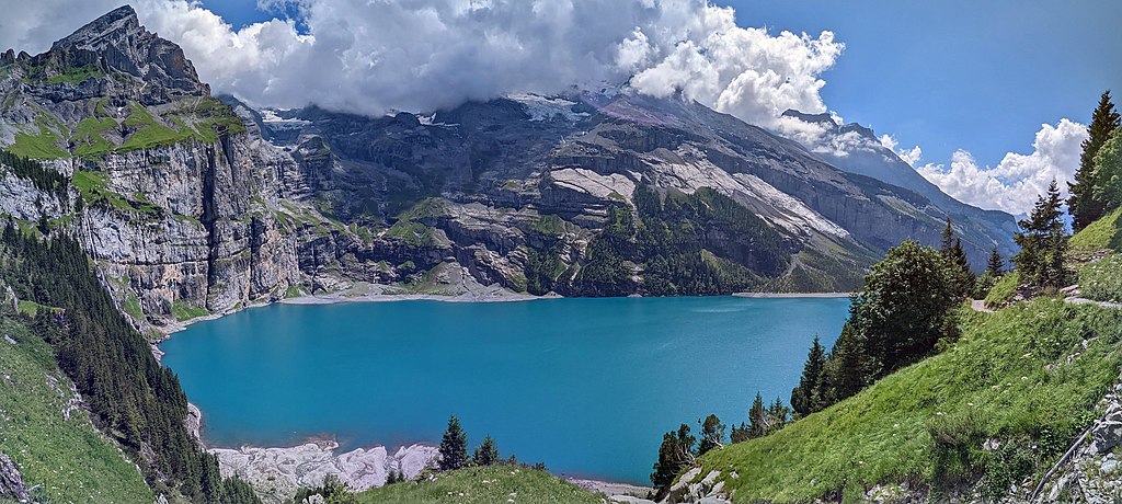 Oeschinen Lake (lake in Switzerland)