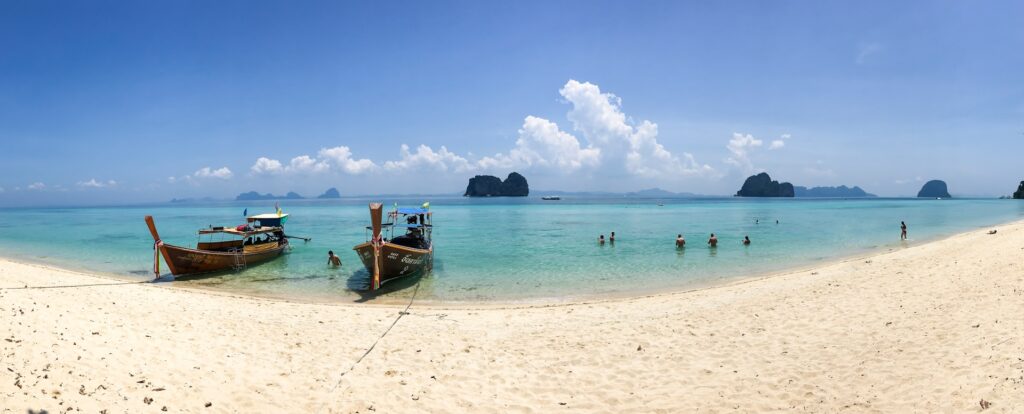 Sunny beach in Ko Lanta, Thailand