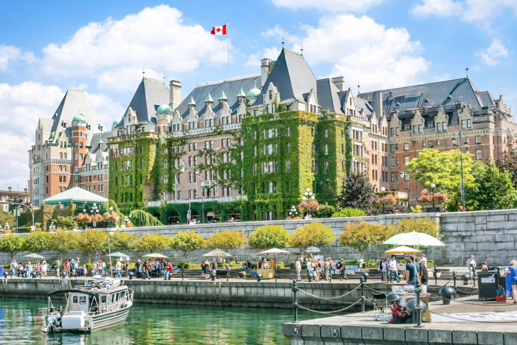 empress-hotel-victoria-waterfront-canada