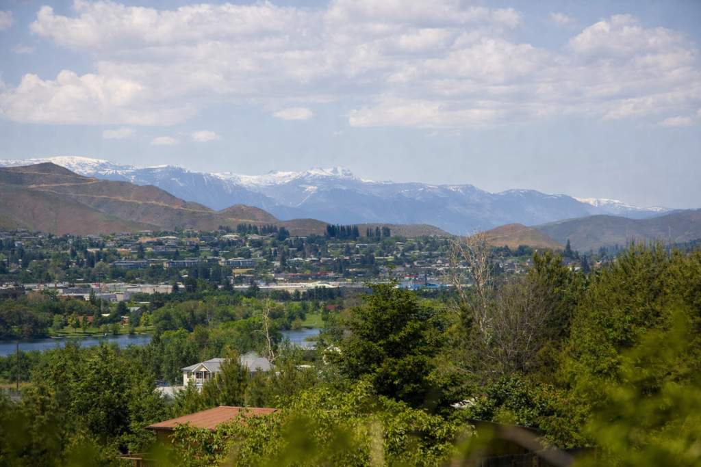view-wenatchee-washington