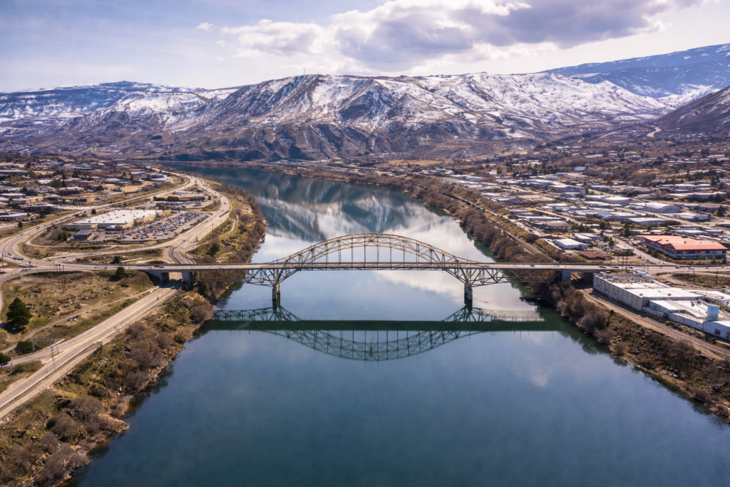 wenatchee-river-bridge-snowy-hills-washington
